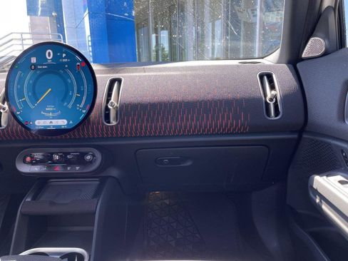 Used 2025 MINI Cooper Countryman John Cooper Works w/ Comfort Package Max image 35