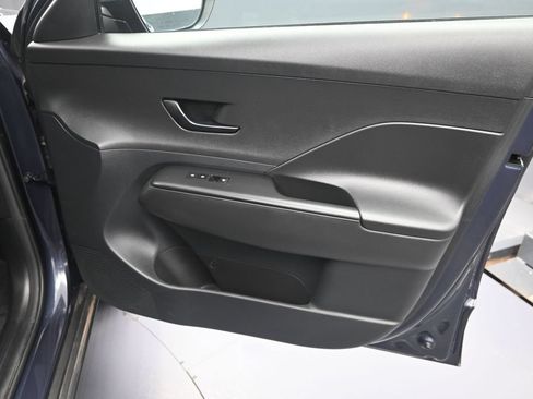 Used 2024 Hyundai Kona SEL AWD/4WD image 36