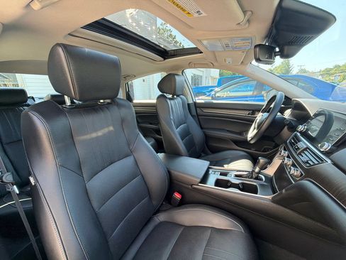 Used 2019 Honda Accord EX-L image 54