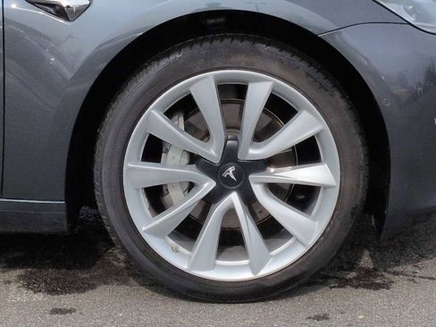 Used 2019 Tesla Model 3 Standard Range Plus image 14