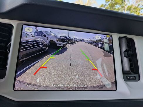 New 2026 Ford Bronco Heritage Edition image 21