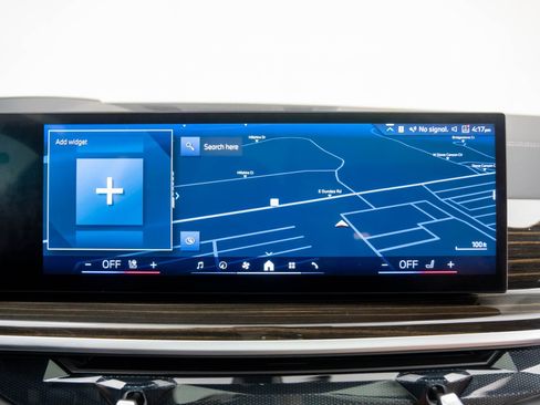 Certified 2025 BMW X5 xDrive40i w/ Premium Package image 24