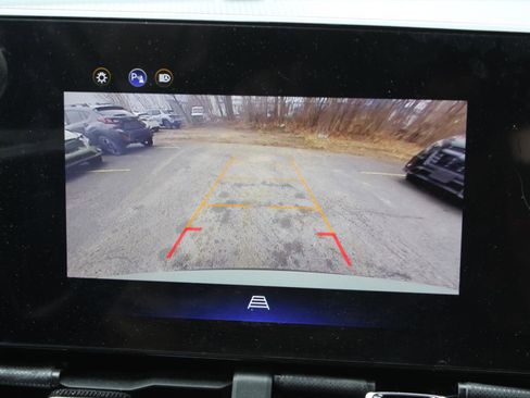 Used 2025 Chevrolet Equinox LT w/ Midnight Edition image 14