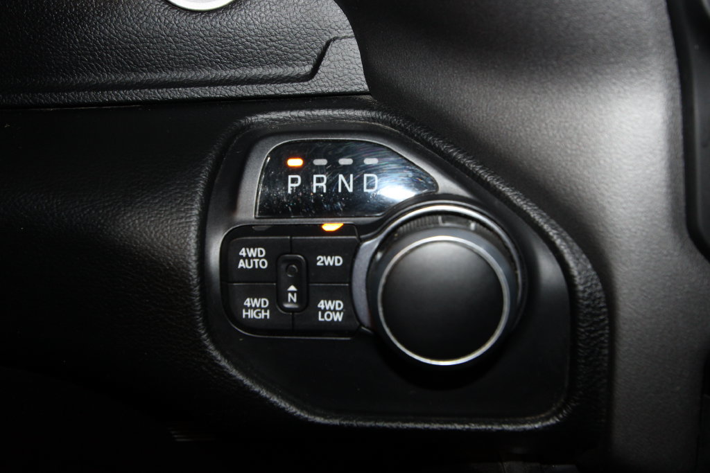 Used 2021 RAM 1500 Big Horn AWD/4WD image 16