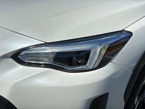 Used 2021 Subaru Crosstrek 2.5i Limited w/ Moonroof Package 2 AWD/4WD image 9