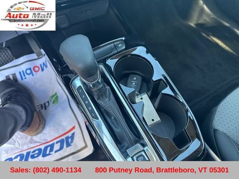 Used 2024 Chevrolet Trax LT w/ Driver Confidence Package FWD image 24