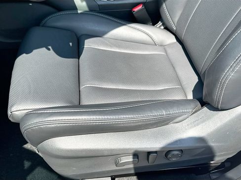 Certified 2025 Subaru Outback Limited AWD/4WD image 26