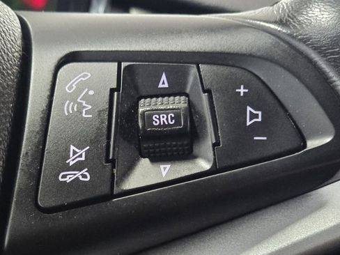 Used 2019 Chevrolet Trax LT w/ Driver Confidence Package image 30