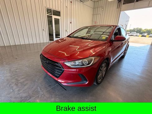 Used 2017 Hyundai Elantra SE FWD image 7