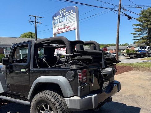 Used 2016 Jeep Wrangler Sport AWD/4WD image 9
