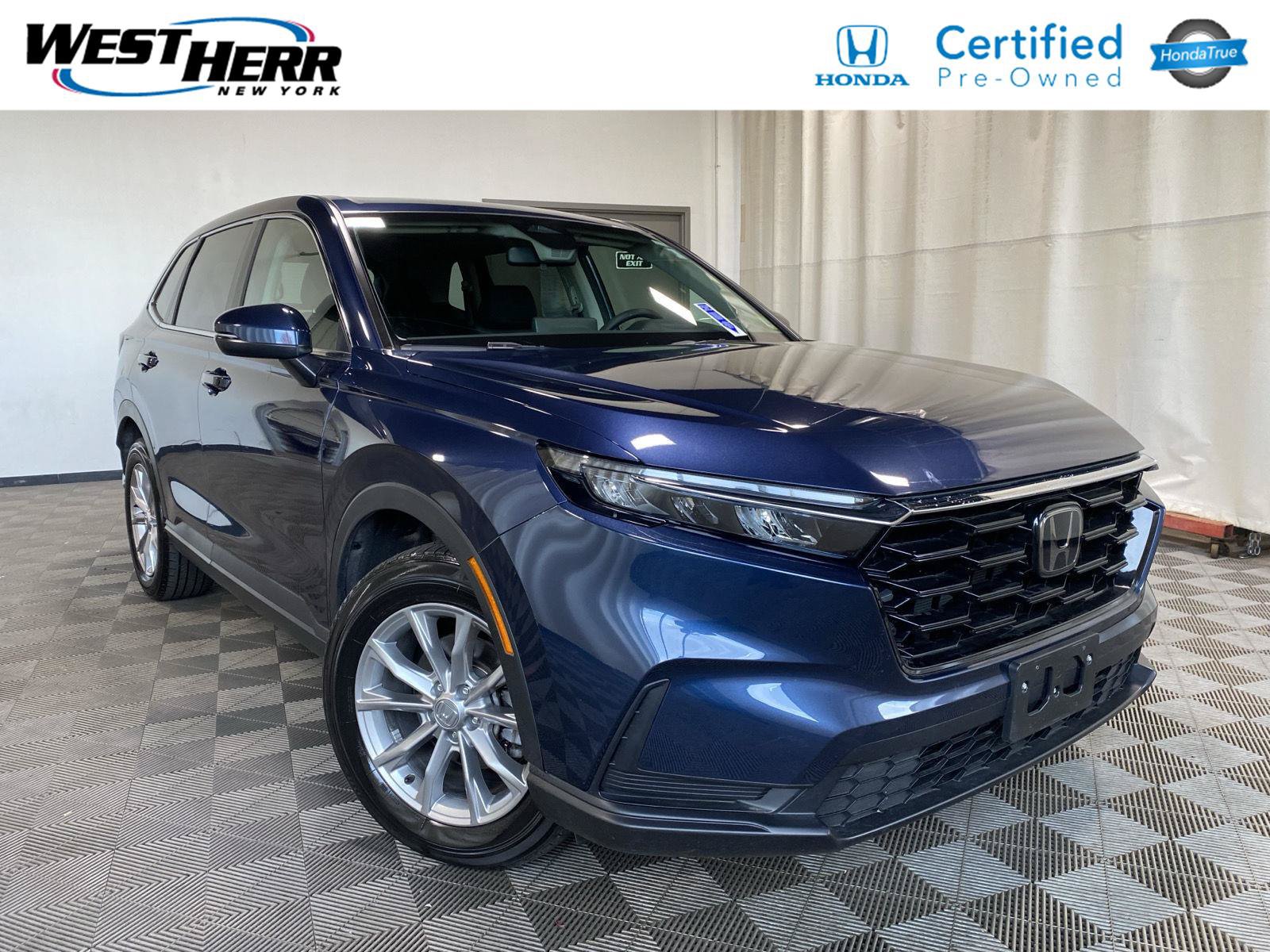 Used 2025 Honda CR-V EX image 1