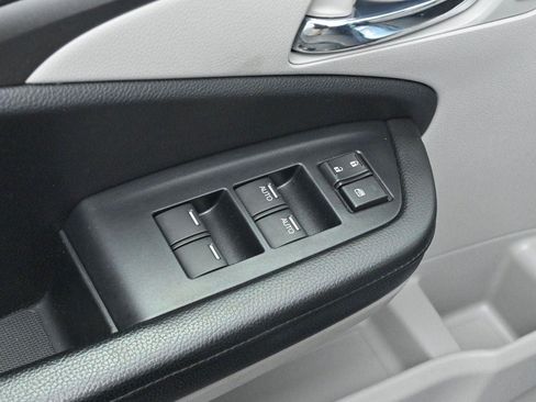 Used 2020 Honda Pilot EX-L image 11