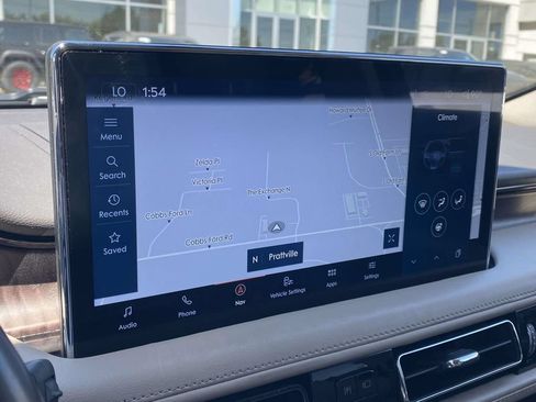 Used 2022 Lincoln Nautilus Reserve AWD/4WD image 27