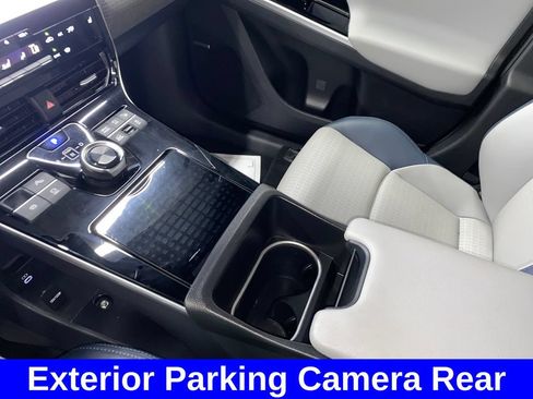 Used 2024 Subaru Solterra AWD/4WD image 21