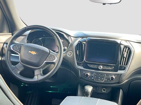 Used 2023 Chevrolet Traverse Premier w/ Redline Edition AWD/4WD image 25
