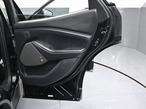 Used 2022 Ford Mustang Mach-E Premium image 38