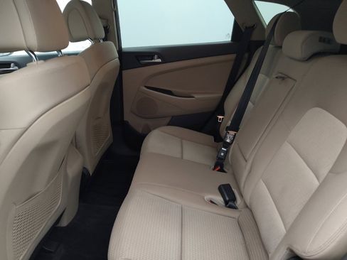 Used 2018 Hyundai Tucson SEL FWD image 18
