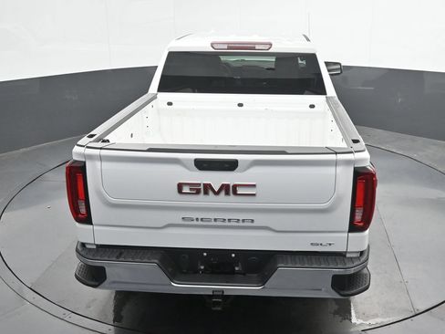 Used 2025 GMC Sierra 1500 SLT AWD/4WD image 29