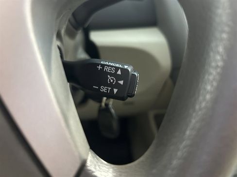 Used 2009 Toyota Camry SE image 30