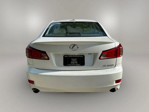 Used 2011 Lexus IS 250 RWD image 8