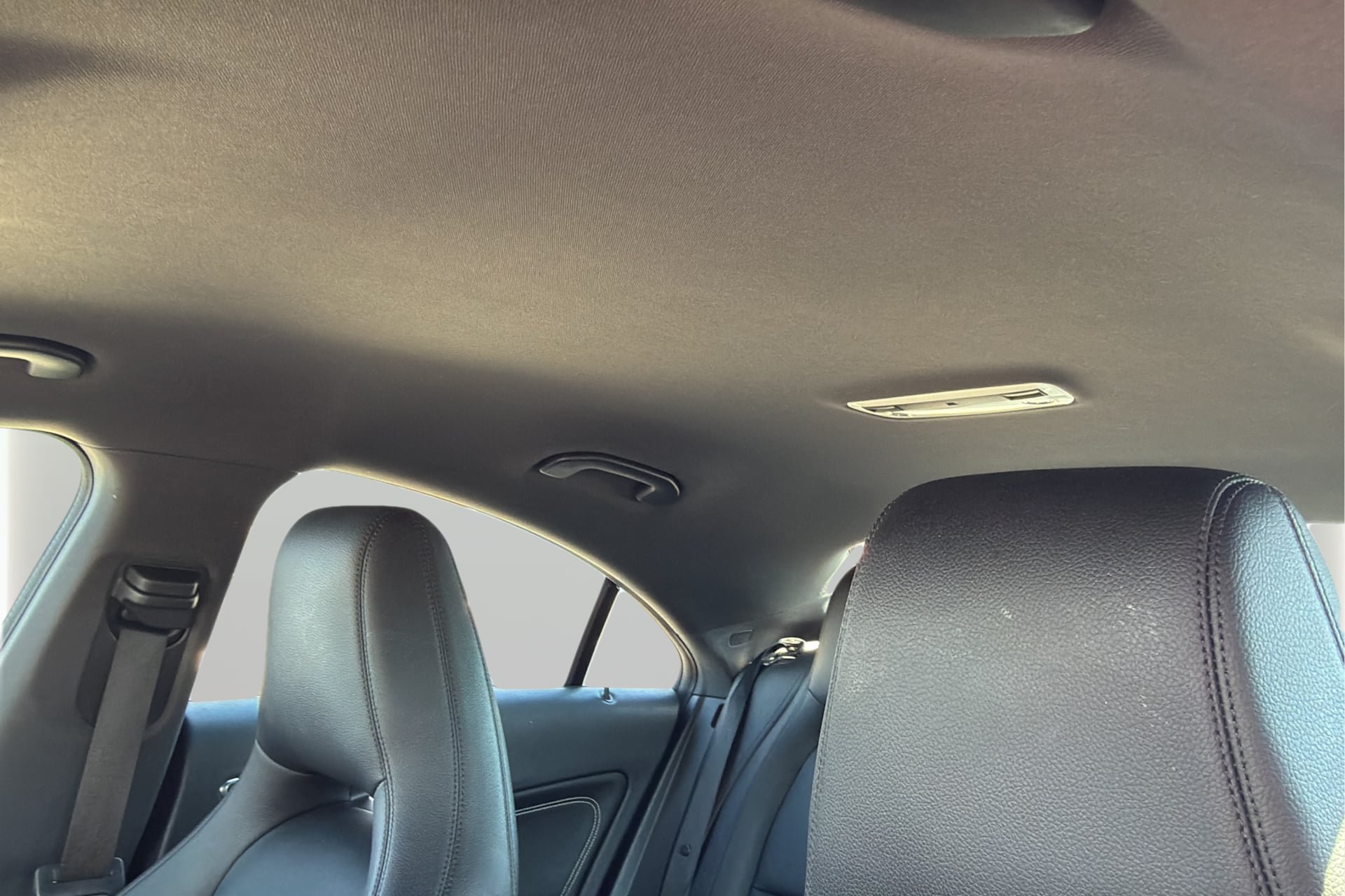 Used 2014 Mercedes-Benz CLA 250 image 31