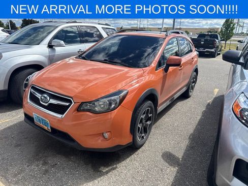 Used 2013 Subaru Crosstrek 2.0i Premium w/ Popular Pkg 1 AWD/4WD image 3
