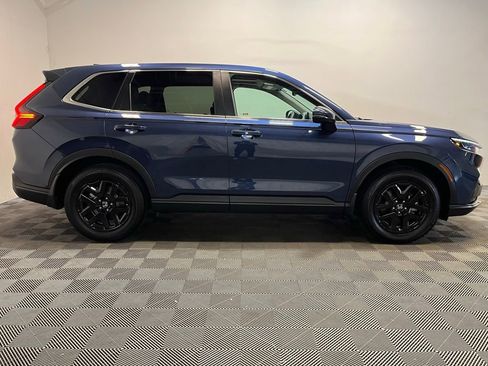 Used 2024 Honda CR-V EX-L image 4