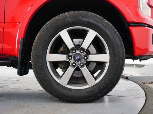 Used 2016 Ford F150 XLT w/ Equipment Group 302A Luxury AWD/4WD image 38