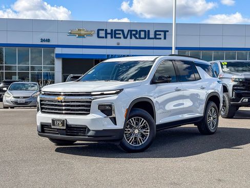 New 2026 Chevrolet Traverse LT w/ Enhanced Driving Package image 1