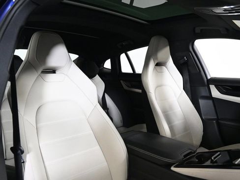 Certified 2024 Porsche Panamera 4 image 18