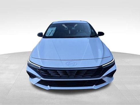 New 2026 Hyundai Elantra SEL Sport image 2