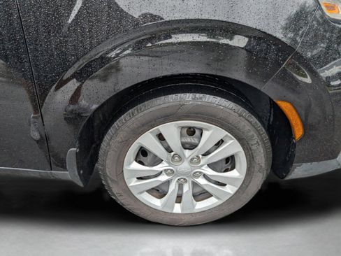 Certified 2022 Kia Soul LX image 43