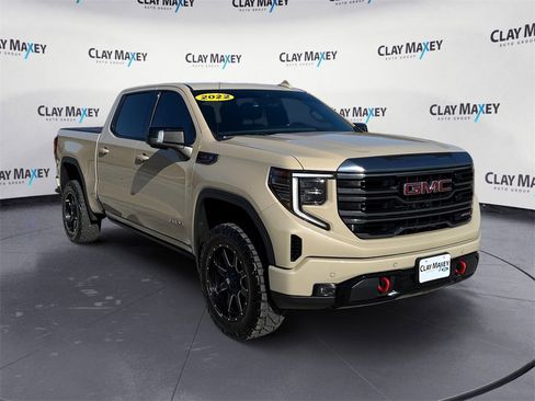 Used 2022 GMC Sierra 1500 AT4 w/ Sierra Safety Plus Package image 7