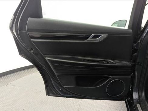 Used 2023 Genesis G80 2.5T image 16