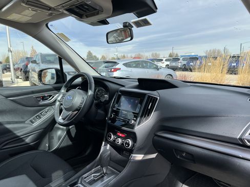 Used 2024 Subaru Forester Premium image 17