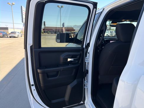 Used 2022 RAM 1500 Classic Warlock w/ Electronics Group AWD/4WD image 7
