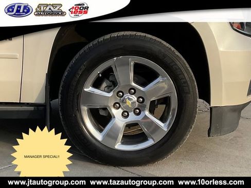 Used 2015 Chevrolet Suburban LTZ image 9