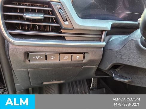Used 2025 Kia Telluride SX w/ SX Captain's Chair Package FWD image 25