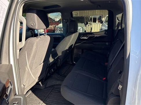 Used 2024 GMC Sierra 1500 Elevation w/ LPO, Elevation Black Package image 10