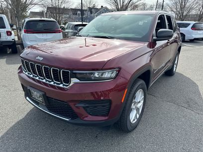 New 2025 Jeep Grand Cherokee Laredo X w/ Trailer Tow Package