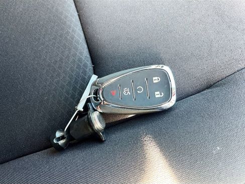 Used 2022 Chevrolet Malibu RS FWD image 31