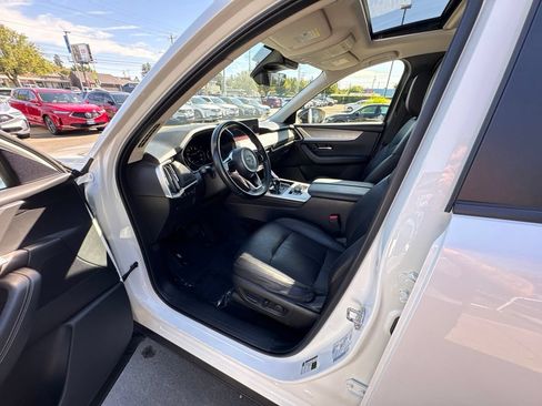 Used 2025 MAZDA CX-70 3.3 Turbo w/ Preferred Package AWD/4WD image 13