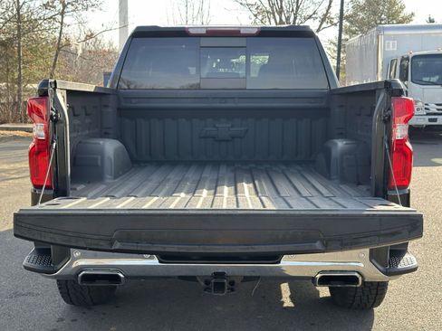Used 2020 Chevrolet Silverado 1500 LTZ w/ LTZ Premium Package image 24