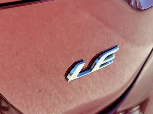 Used 2022 Toyota Corolla LE image 10