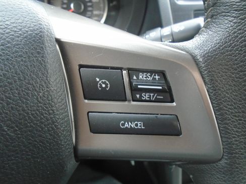 Used 2015 Subaru Forester 2.5i Limited image 15