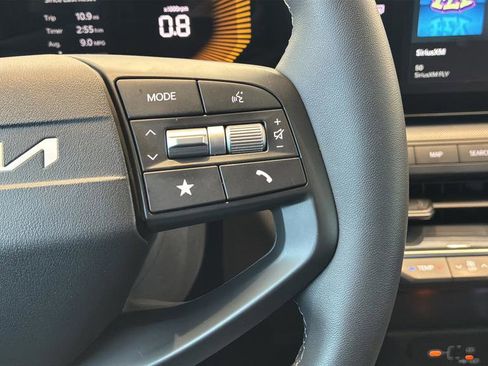 New 2026 Kia K4 EX FWD image 36