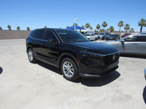 Used 2023 Honda CR-V EX-L image 2