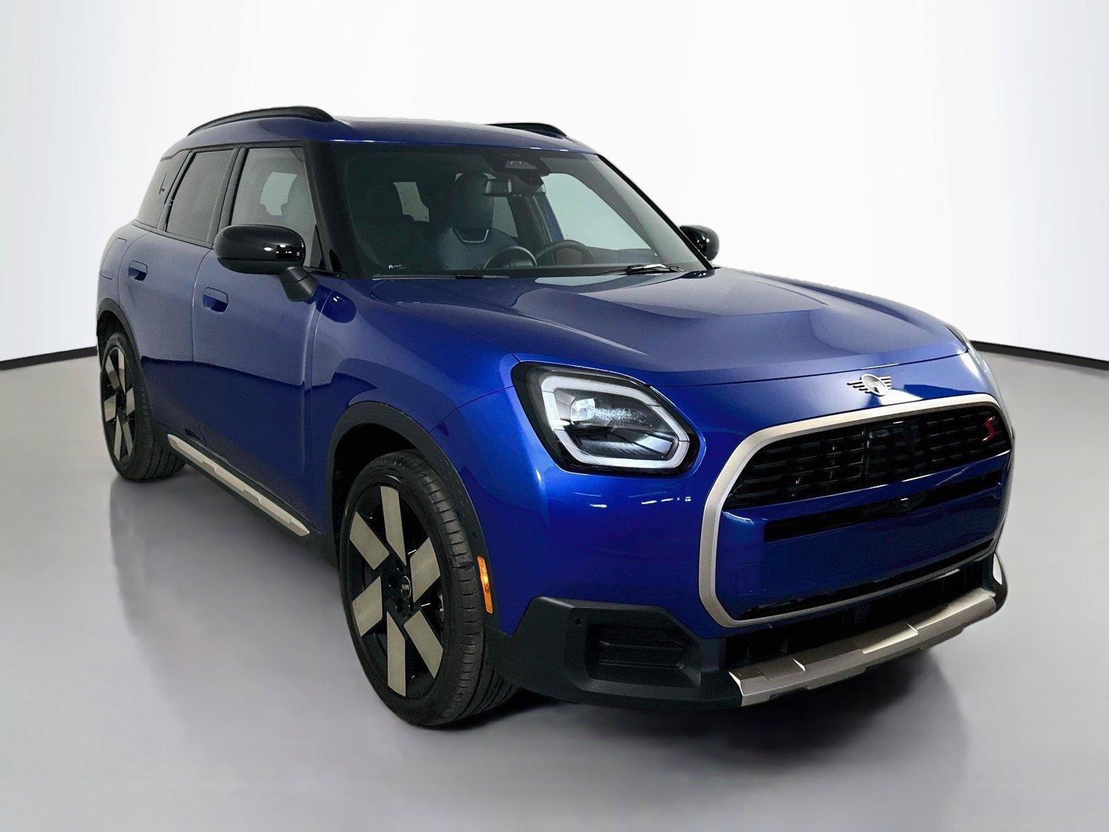 Used 2025 MINI Cooper Countryman S AWD/4WD image 3