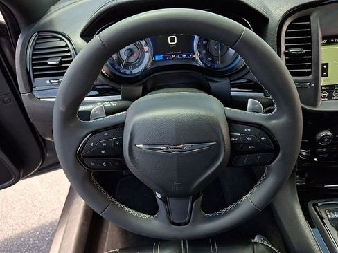 Used 2022 Chrysler 300 S RWD image 20
