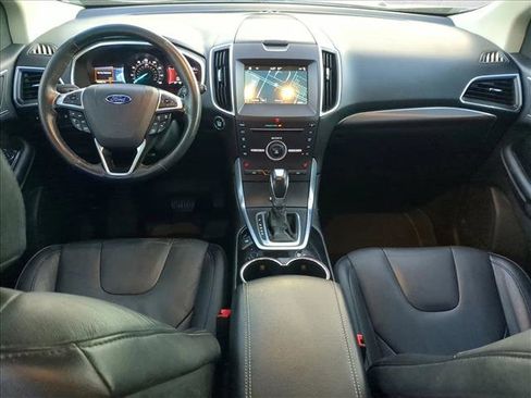 Used 2016 Ford Edge Titanium w/ Technology Package image 18